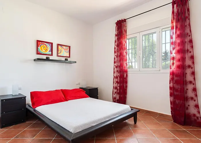 Casa Huerto Del Pitorreo * كونيل ذي لا فرونتيرا
